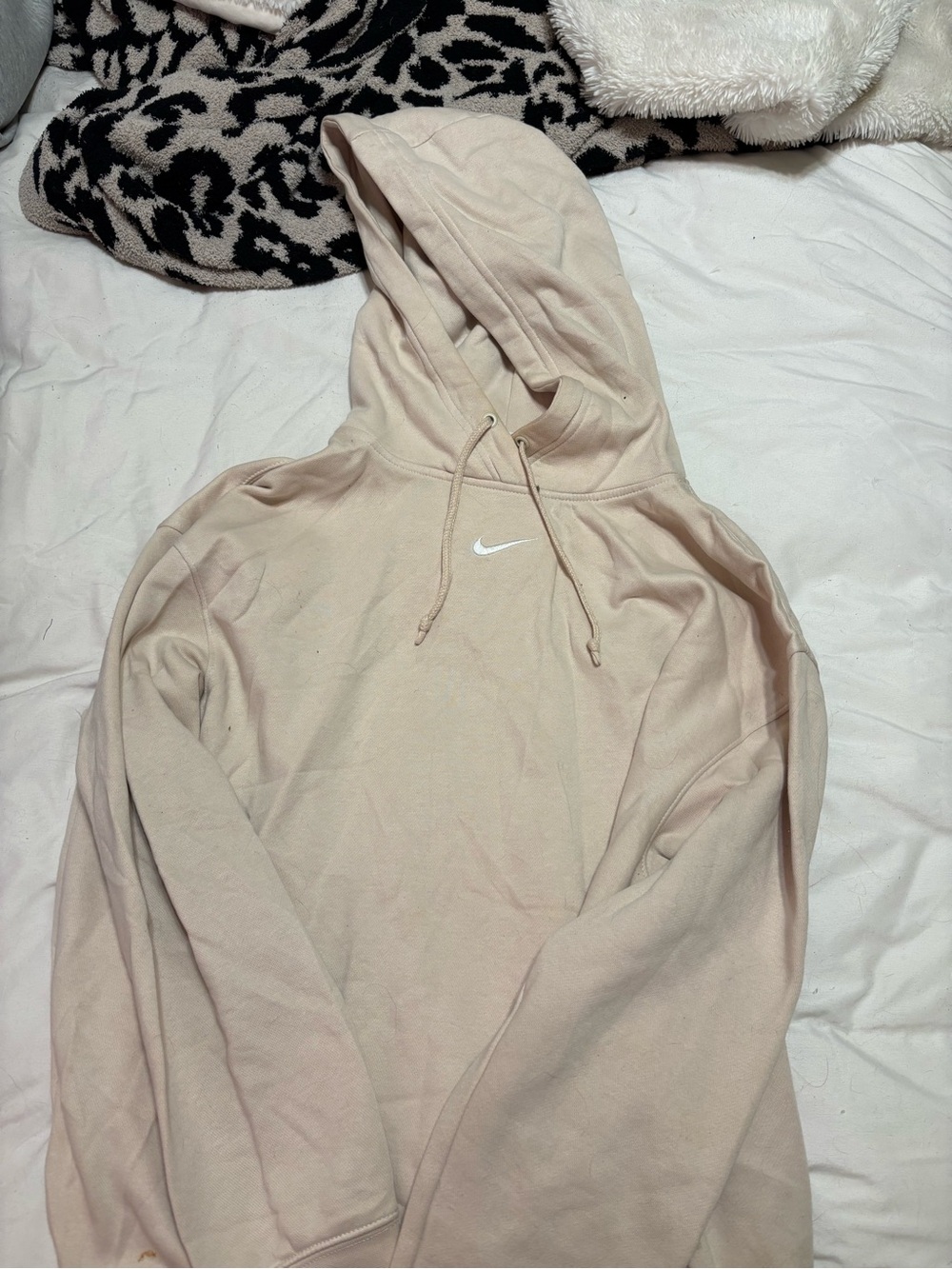 nike hoodie